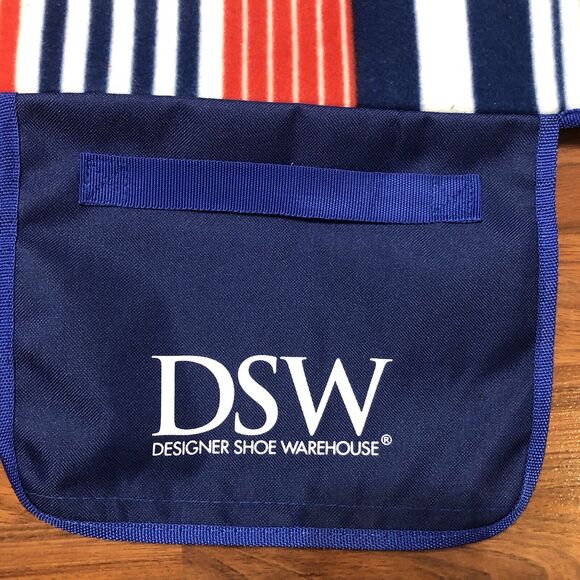 DSW‎ Blanket Red White Blue Stripes Beach Picnic Throw Yoga Mat C - Picture 2 of 8